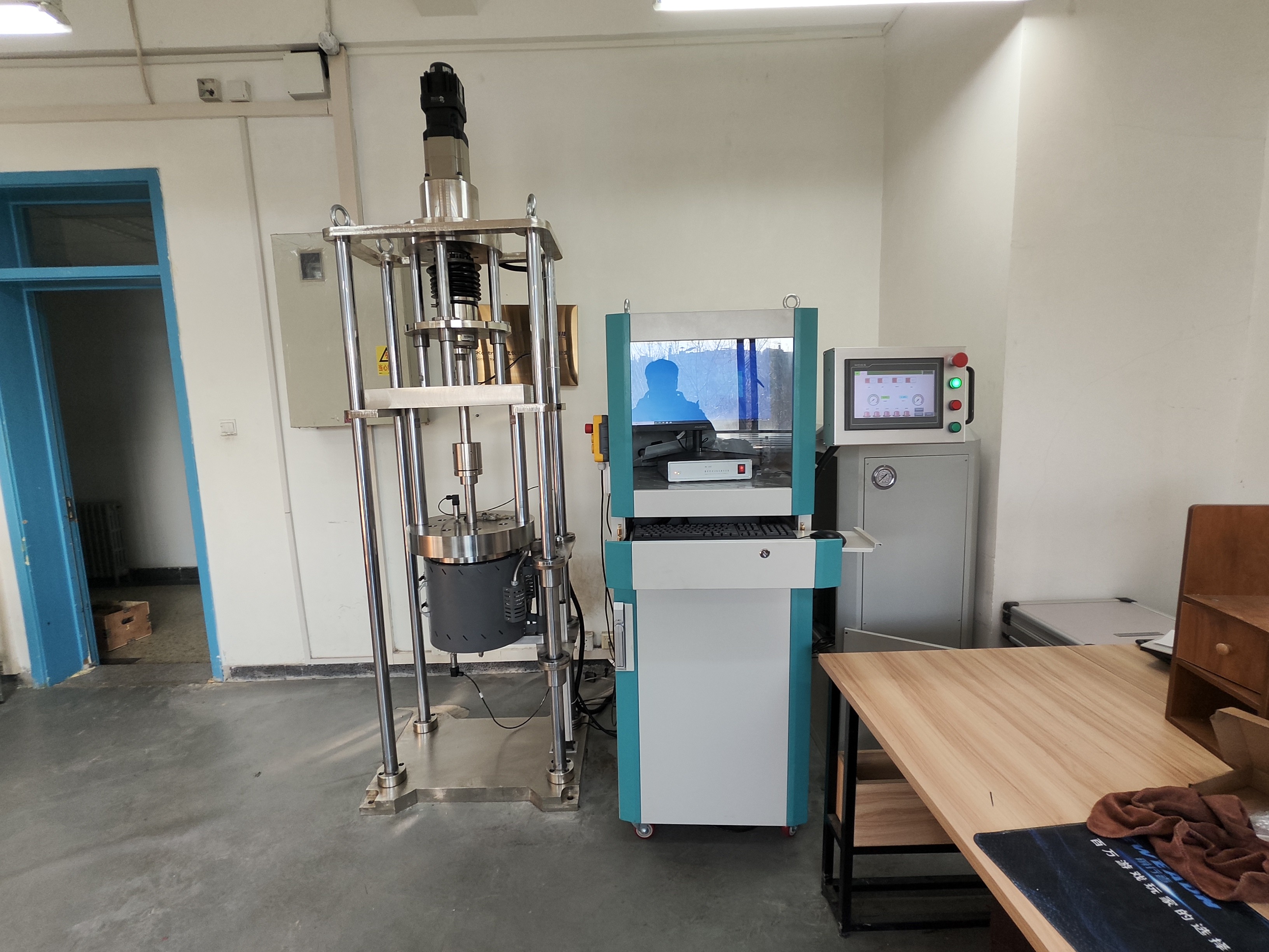 高温铅铋环境旋转冲刷腐蚀试验机